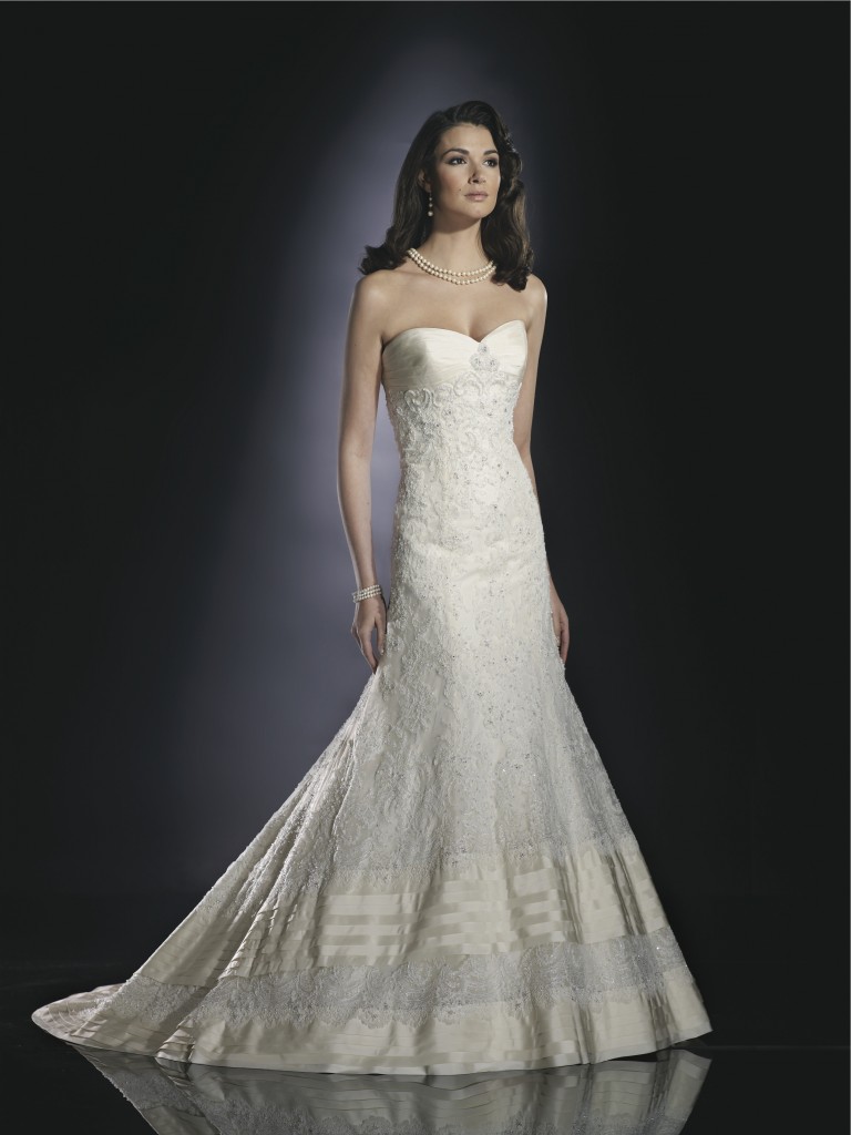 James Clifford J21021S $3238