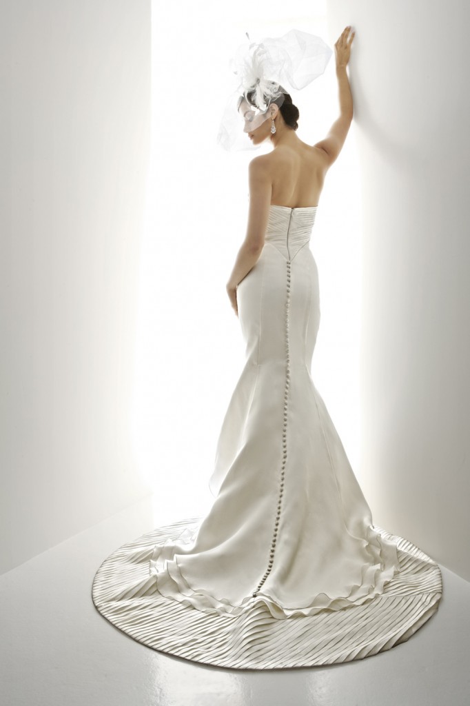 moet_back_full