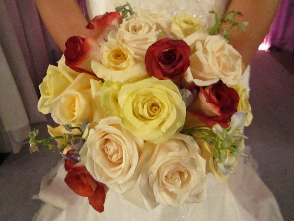 I chose a bouquet of roses in varying colors for Sara.